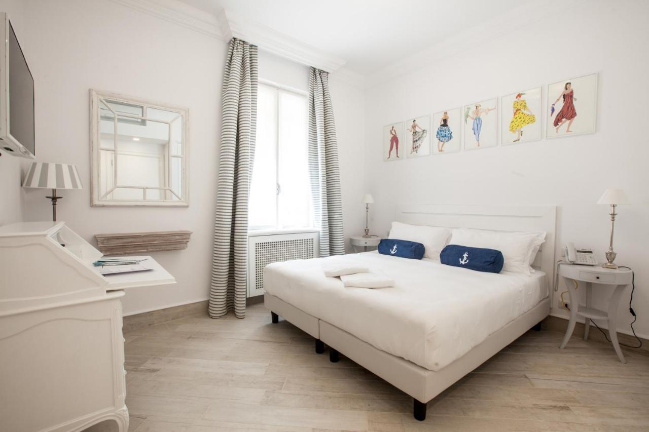 Hotel Marina Charming Rooms فينالي ليغوري المظهر الخارجي الصورة