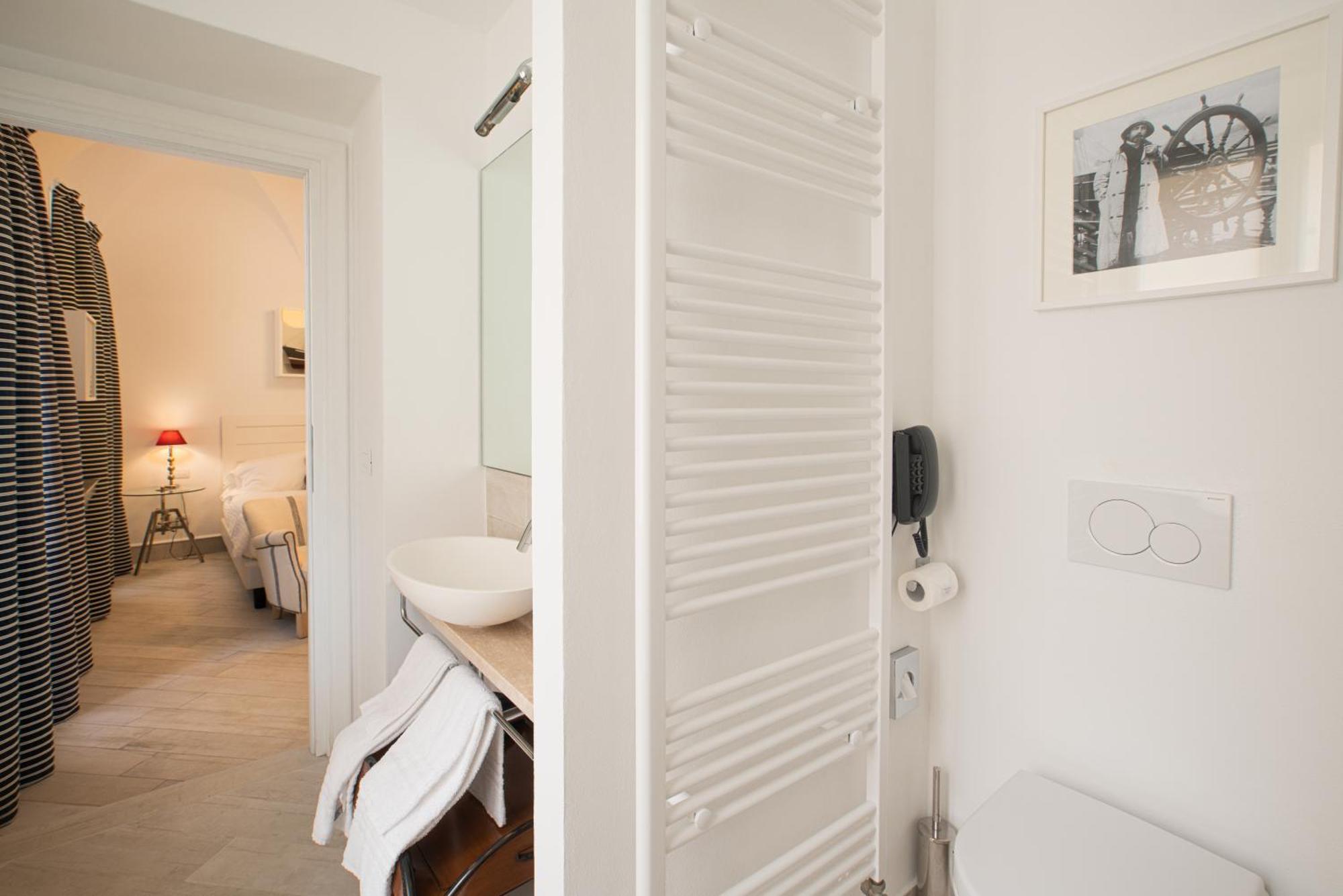 Hotel Marina Charming Rooms فينالي ليغوري الغرفة الصورة