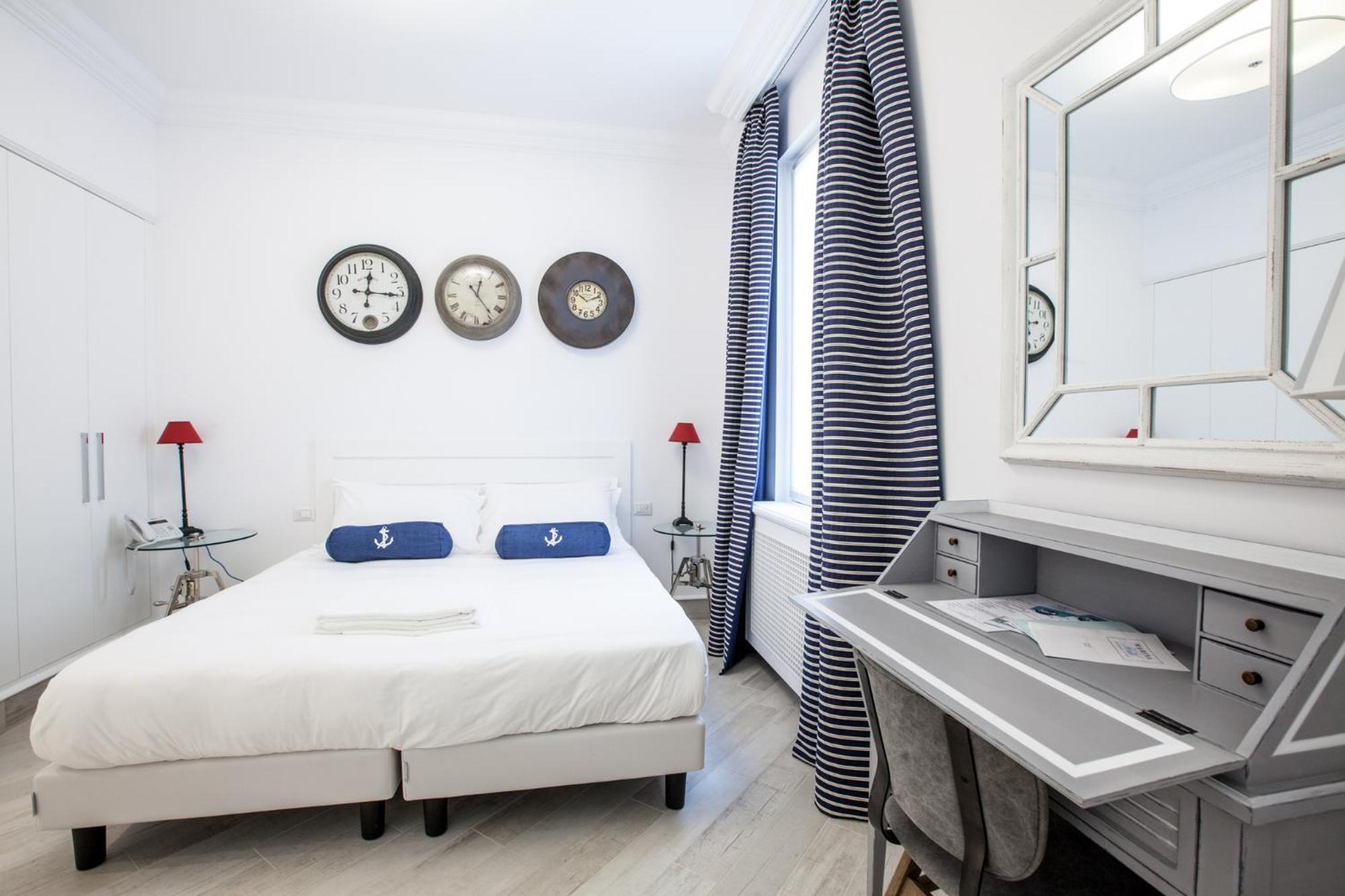 Hotel Marina Charming Rooms فينالي ليغوري الغرفة الصورة